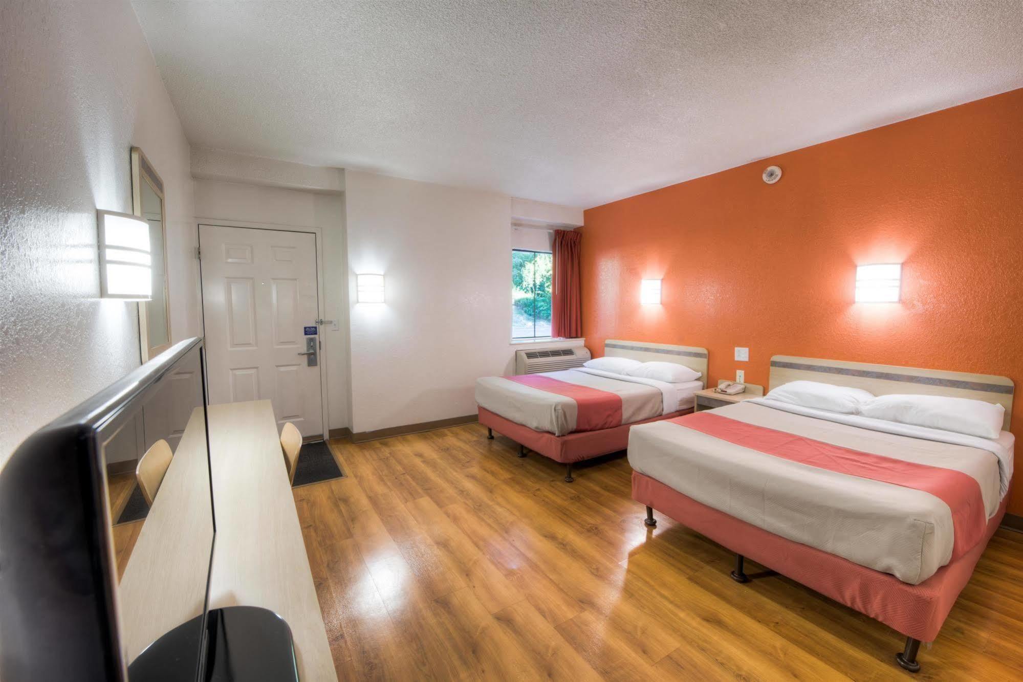 Motel 6-Niantic, Ct - New London Eksteriør billede